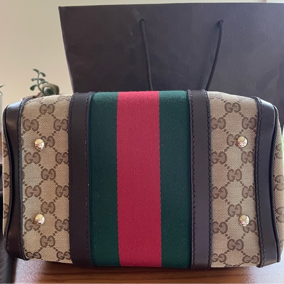 ❌SOLD❌on luxury site⭐️Authentic Gucci Bowling Bag🤎Made in Italy💚❤️ - Picture 14 of 16